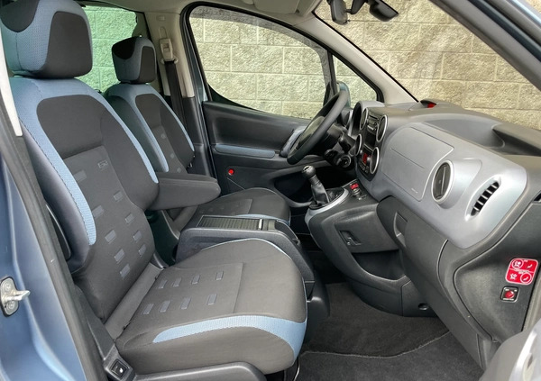 Citroen Berlingo cena 28900 przebieg: 168000, rok produkcji 2008 z Będzin małe 121